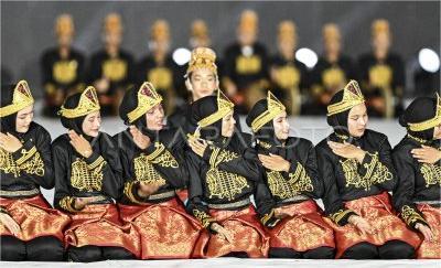 Tari_Saman_Aceh